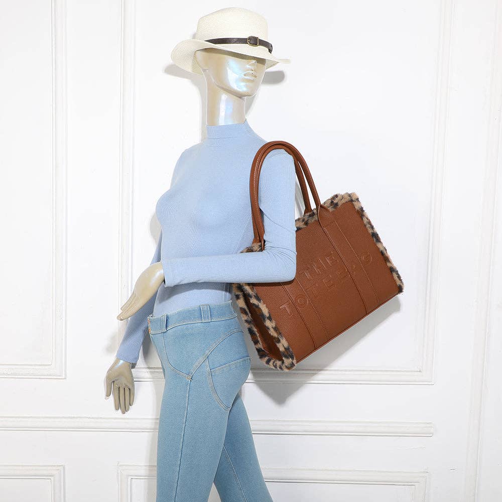 Savannah Tote: D.BROWN